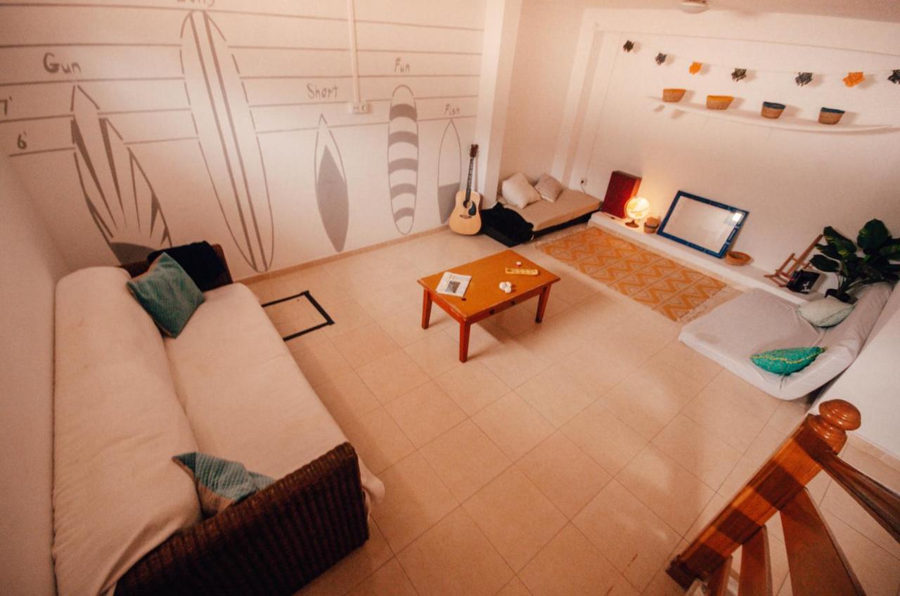 International Surf Camp Only Surf Hostel Corralejo Kültér fotó